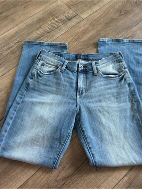 Lucky Brand Light Wash easy rider  Straight Jeans